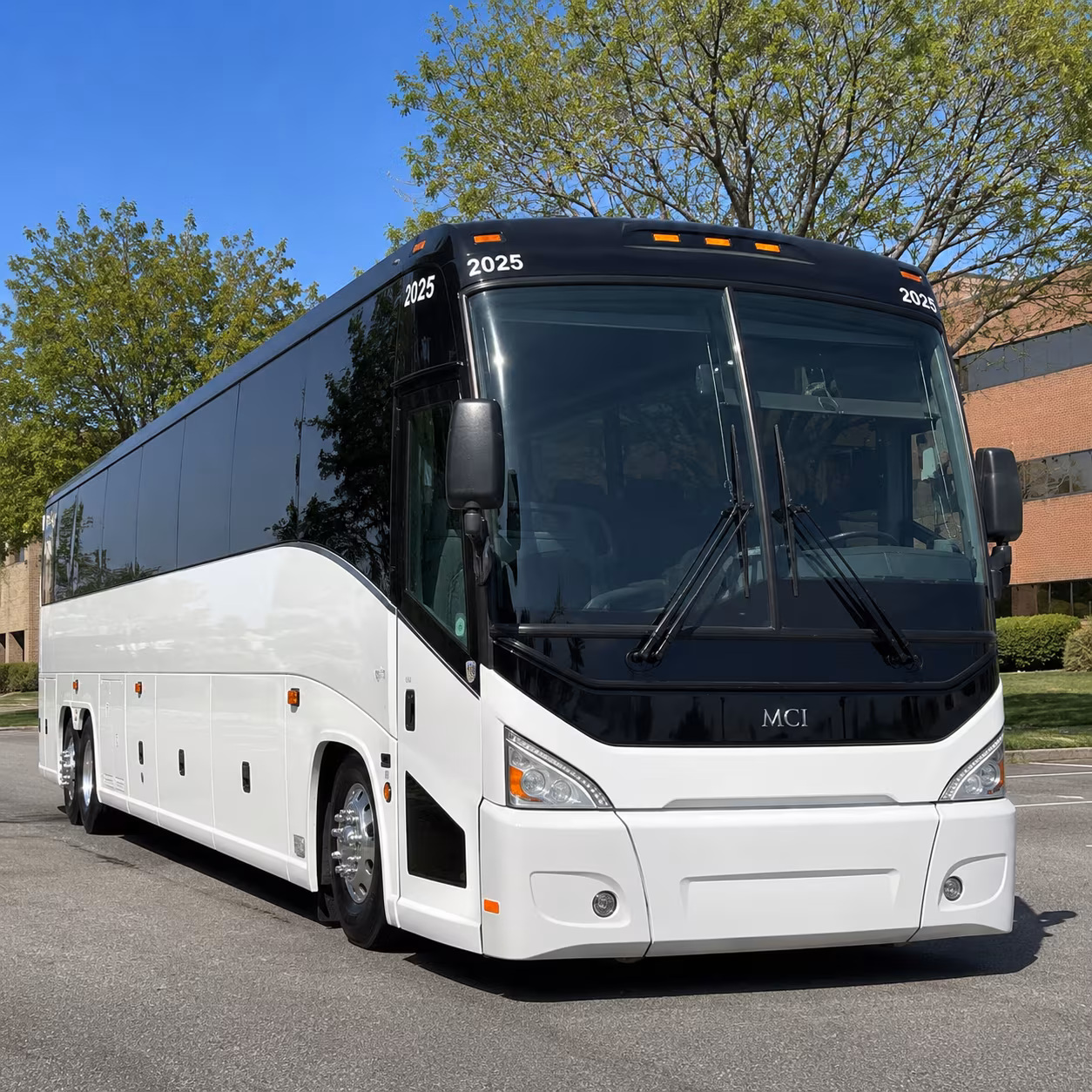 baylor homecoming and special event concert buses on campus