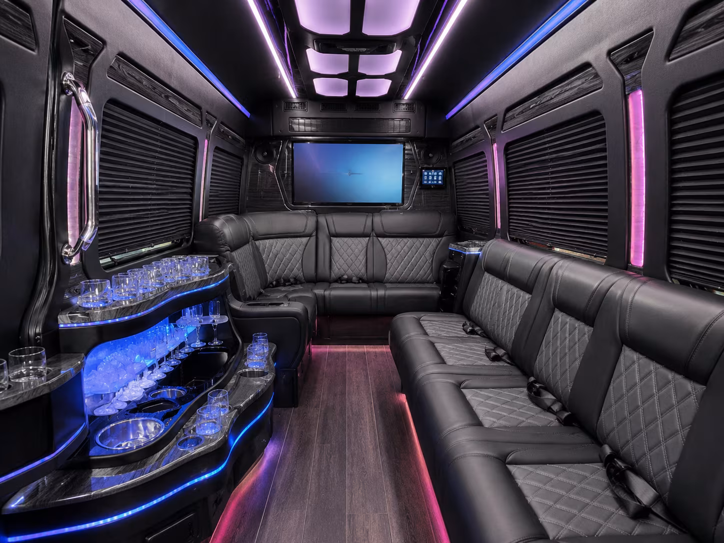 buses for la vega and hillcrest high school prom groups