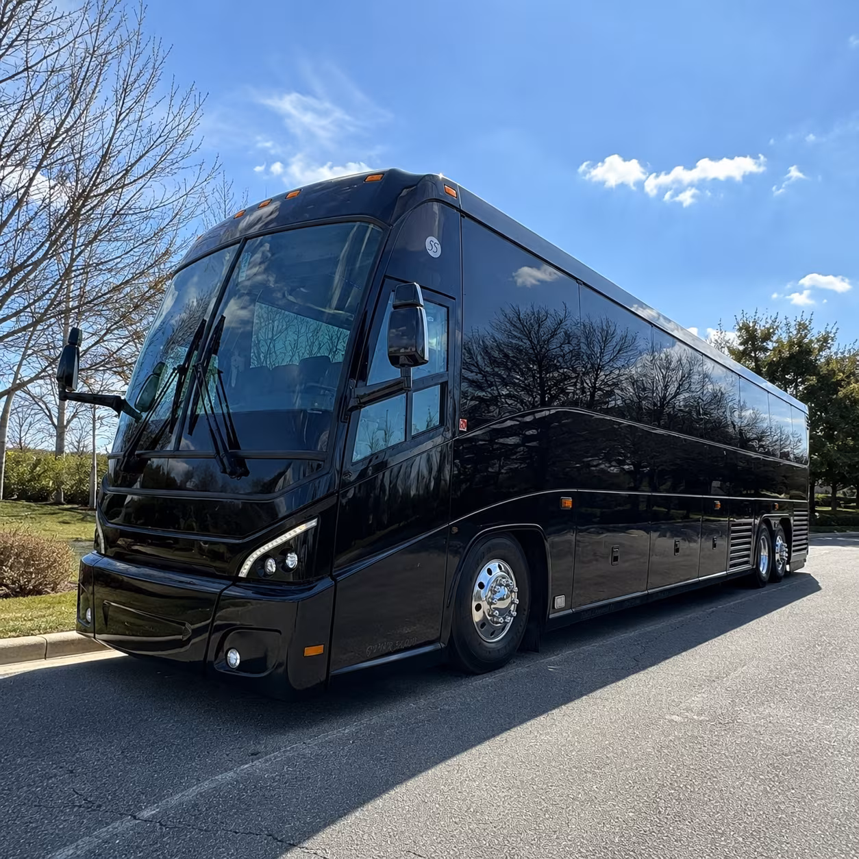 employee shuttle buses for baylor university and tstc campuses
