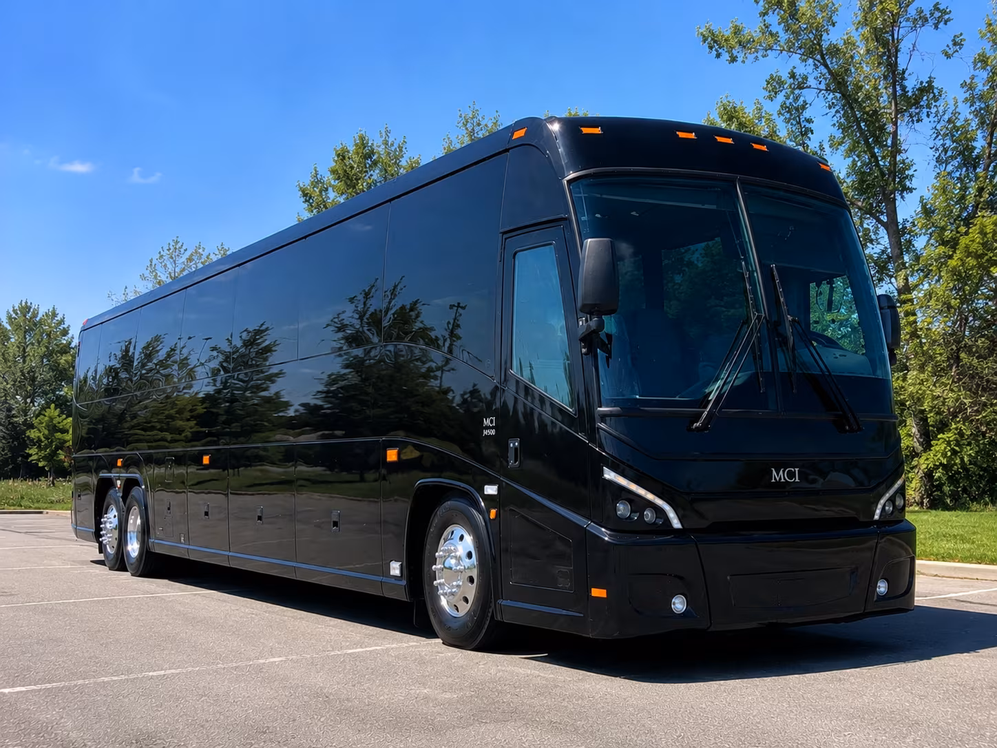 pre prom photo stop buses for waco s most popular backdrops