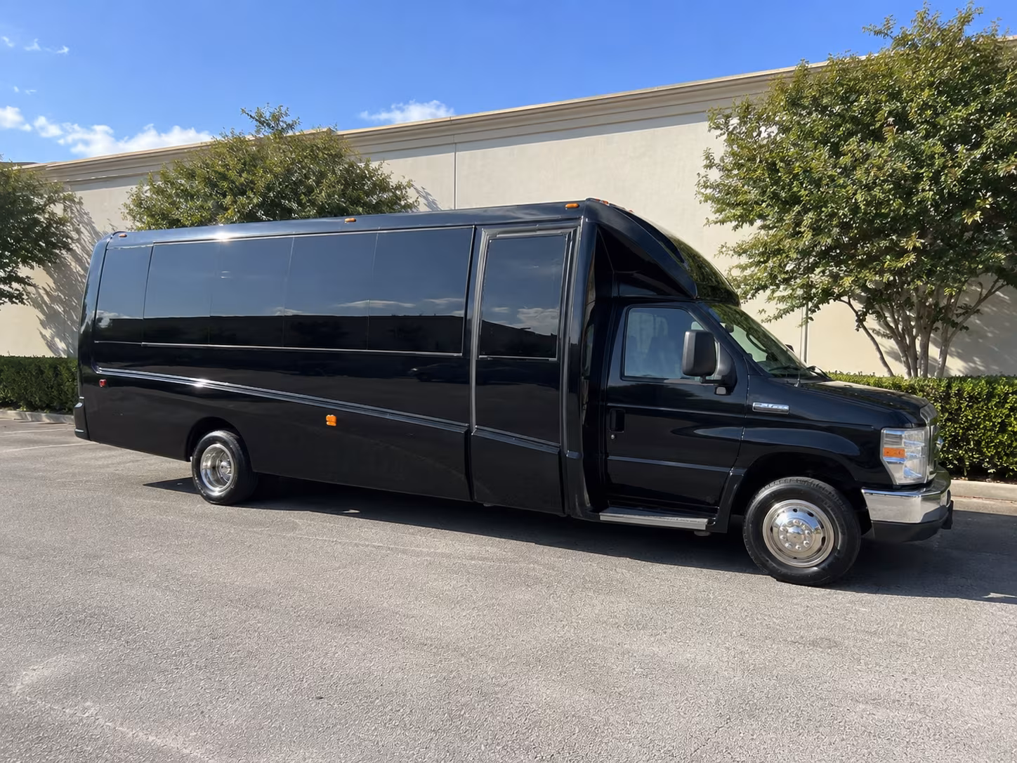 waco new years eve party bus rental